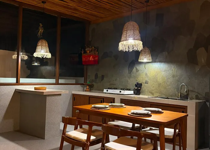 Juna Gasthof Uluwatu